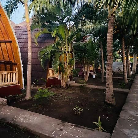 Oktavia Bungalows Gili Air Zewnętrze zdjęcie